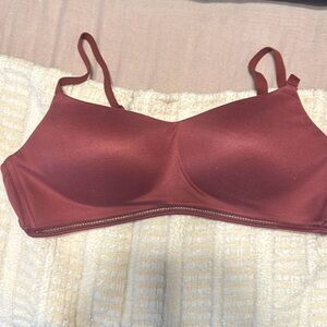 NWOT!! Size 36C wireless bra